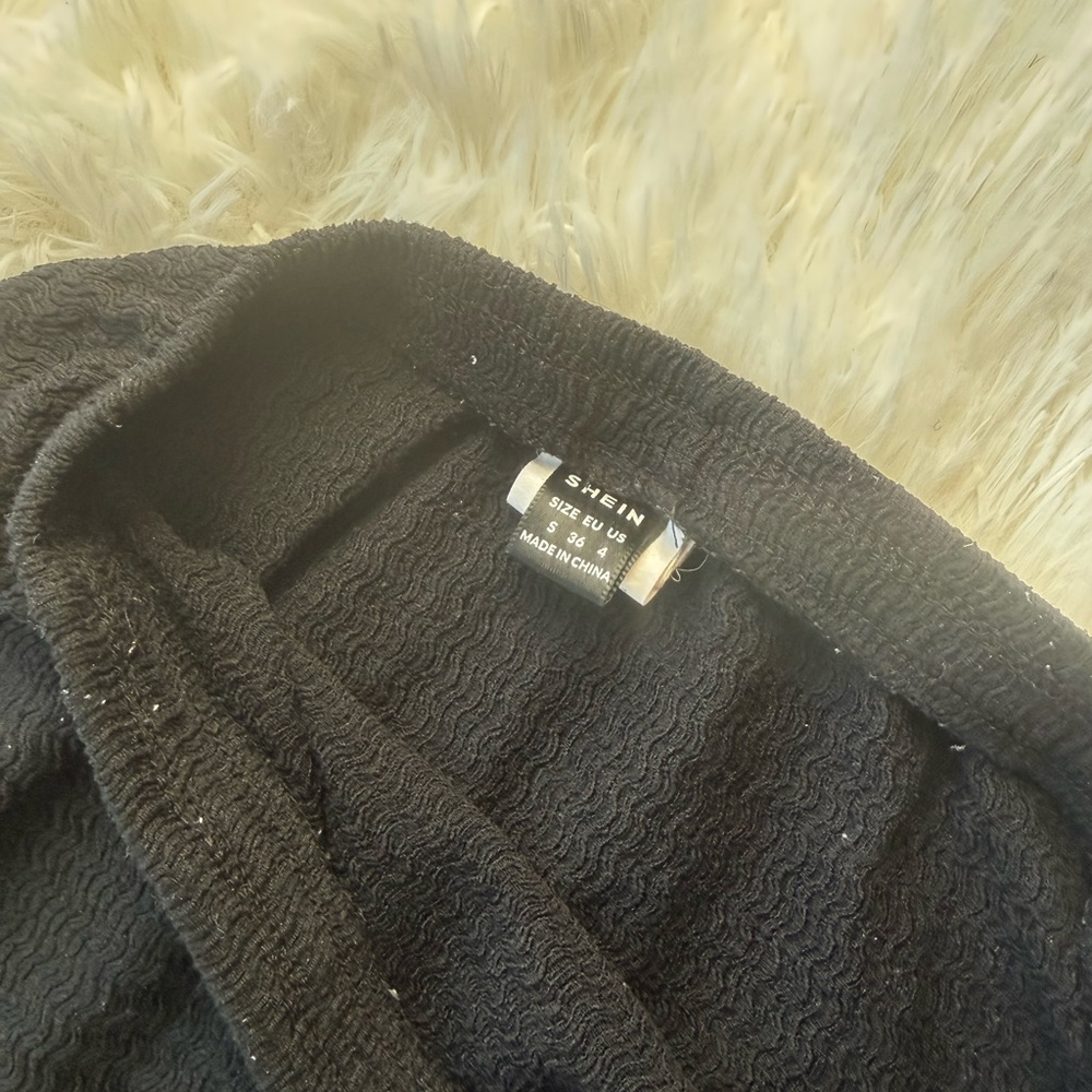 SHEIN textured maxi Skirt - Picture 3 of 3